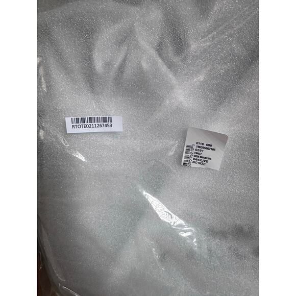 COACH
Brooklyn Medium Suede Shoulder Bag 28 - Picture 2 of 13